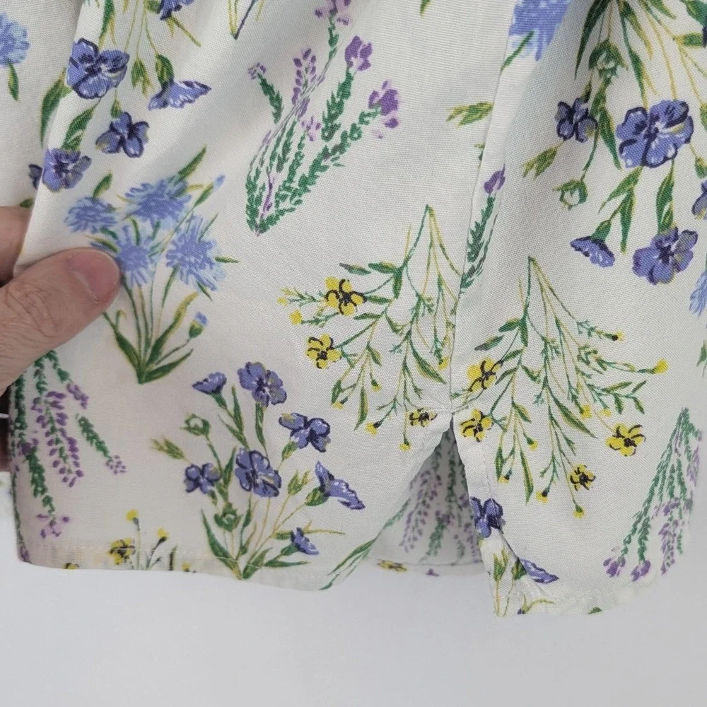 LOFT Blue Floral Dobby Stripe Smocked Puff‎ Sleeve Blouse Top Medium Bundle of 2
